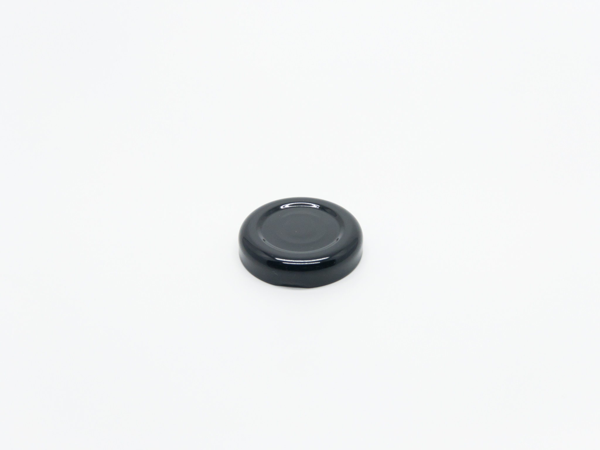 38RUB 38mm Reg Twist Off w Button T