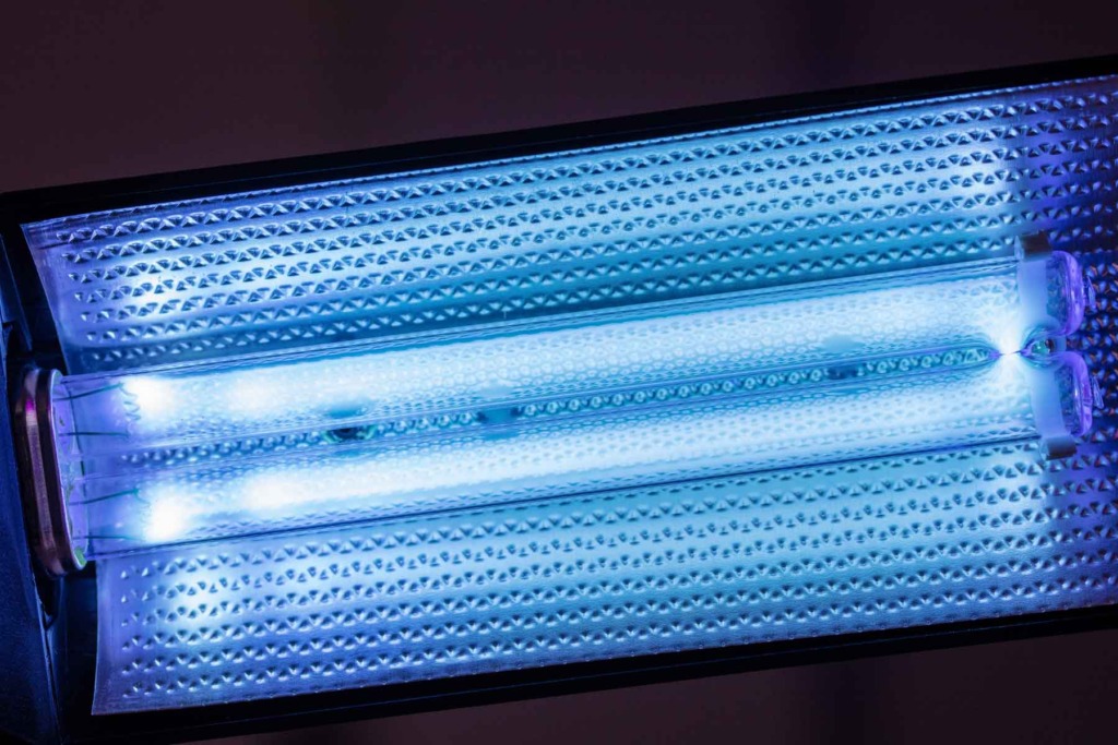 UVC G23 fluorescent bulb.